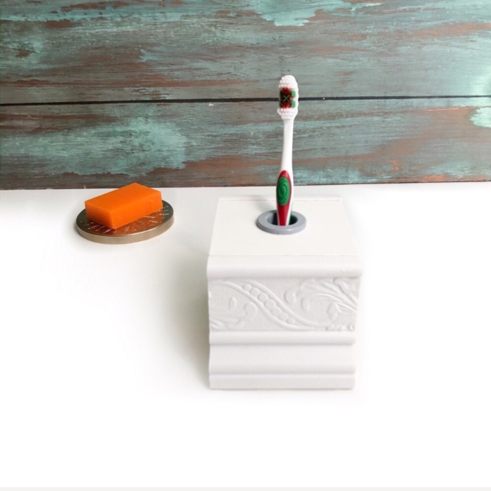 Handmade Toothbrush Holder
